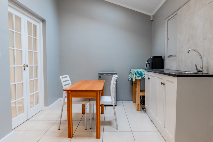 5 Bedroom Property for Sale in Milnerton Central Western Cape